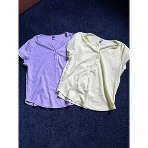Old Navy women’s tops